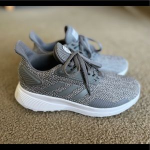 Girls Adidas Cloudfoam shoes